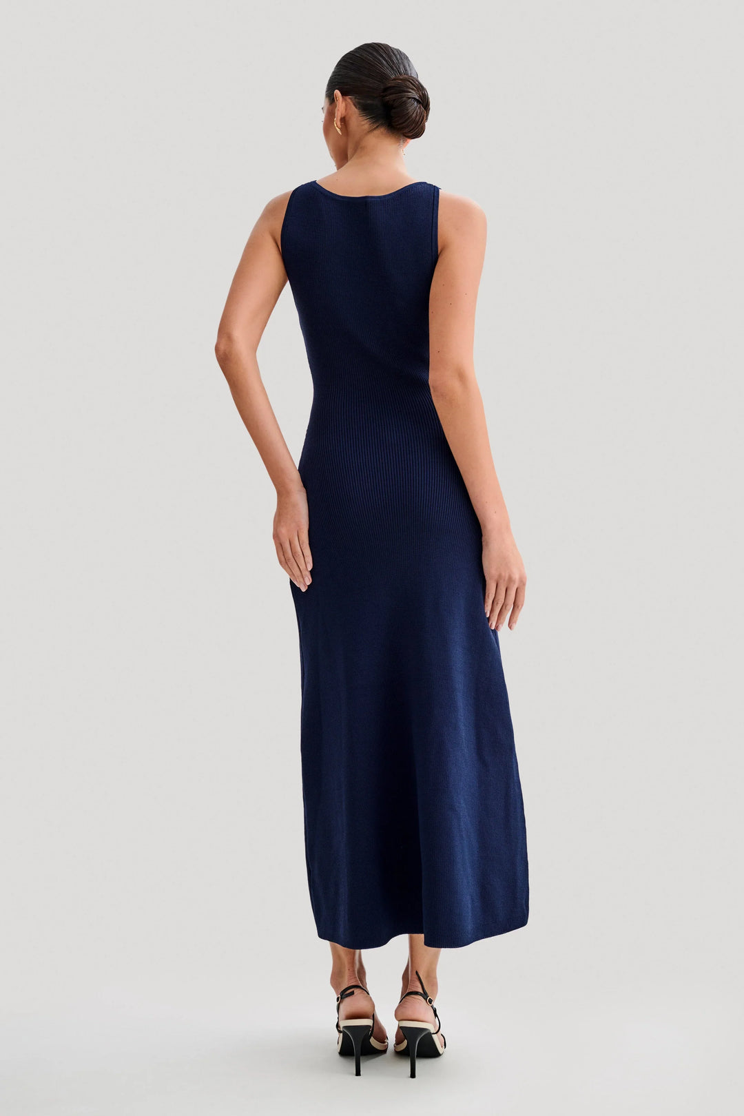 Susan | Elegant Knitted Dress